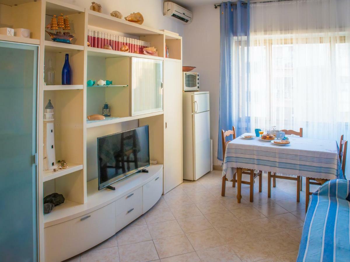 B&B Calypso Ostia Buitenkant foto