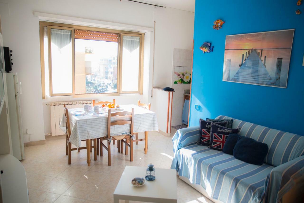B&B Calypso Ostia Buitenkant foto