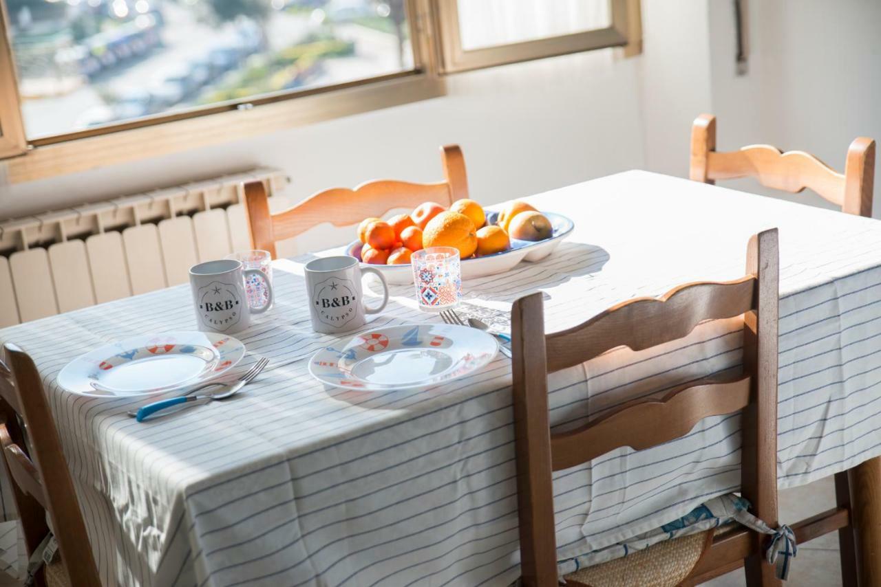 B&B Calypso Ostia Buitenkant foto
