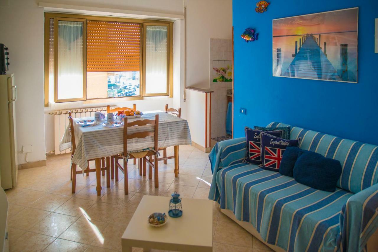 B&B Calypso Ostia Buitenkant foto